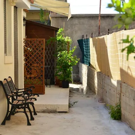 Cozy Studio With Veranda * Pafos